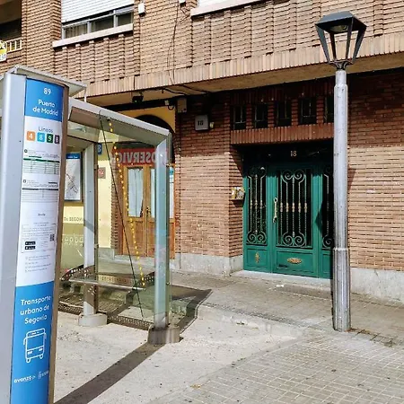 Vut Skyline Apartamento Segovia