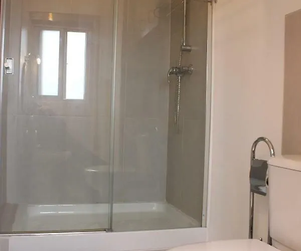 Vut Skyline Apartament